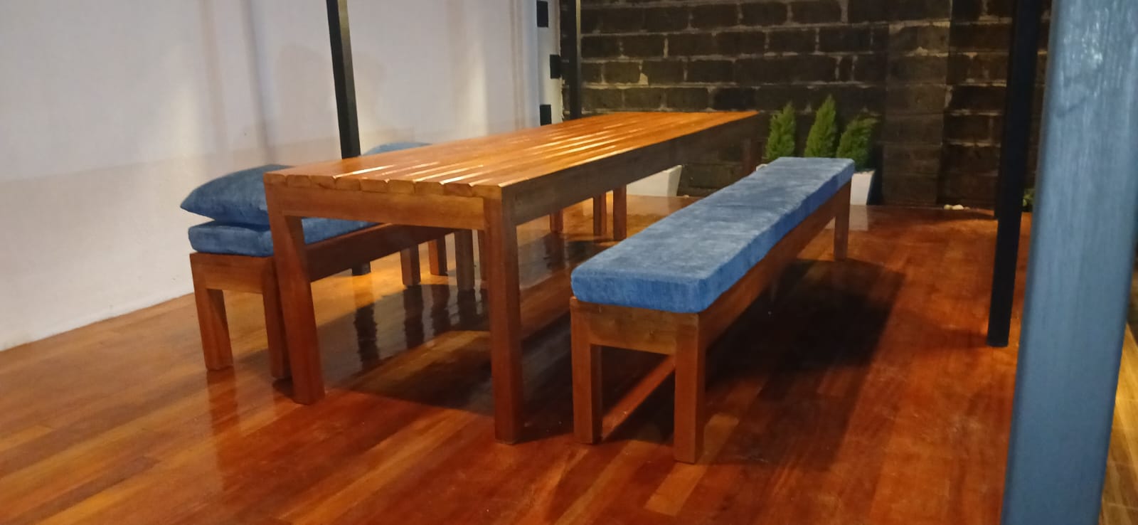 Dining Table Set
