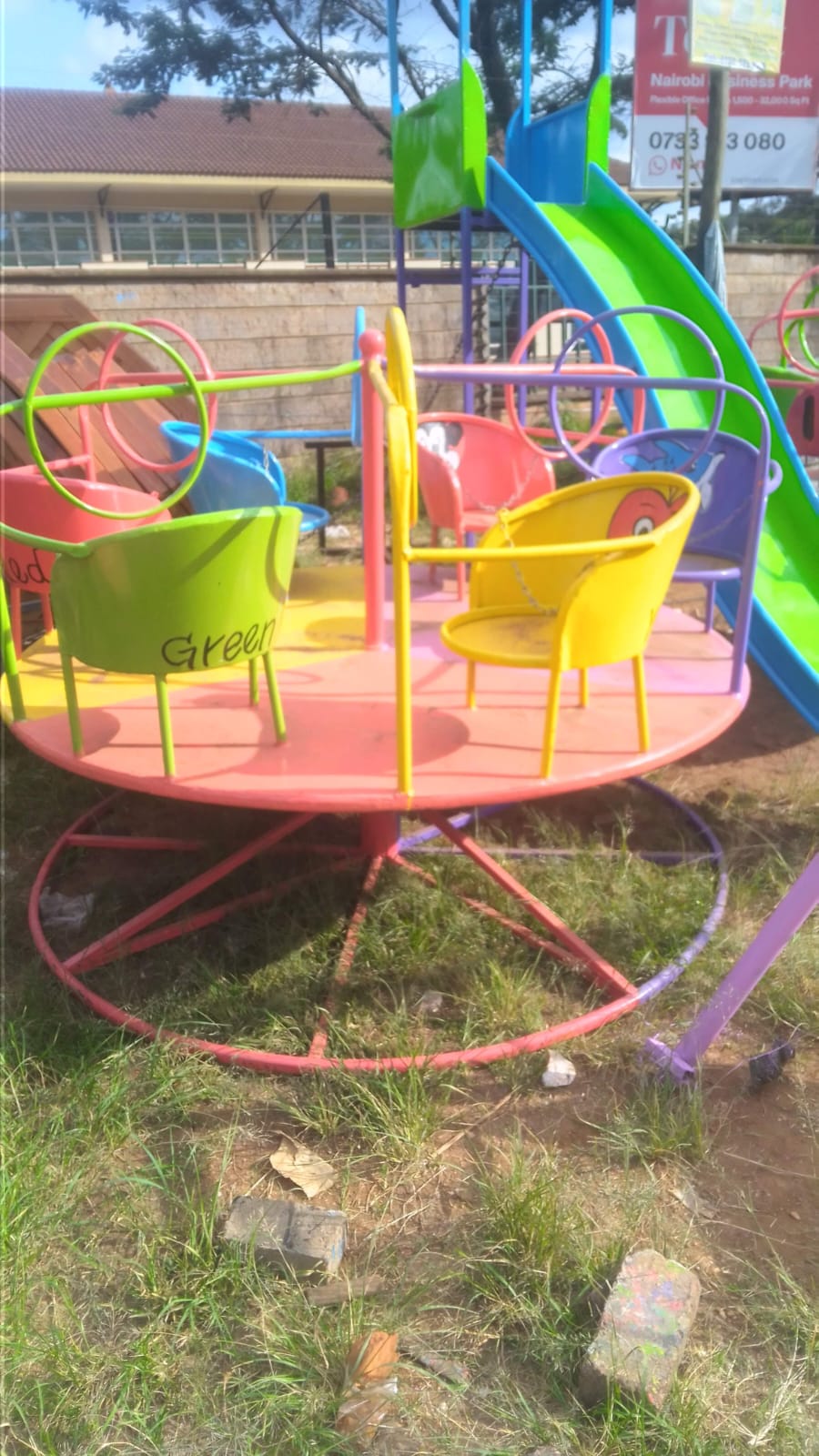 Merry-Go-Round Red